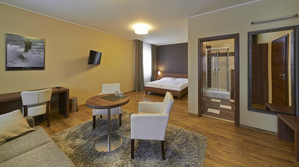 Penzion Club Skalica Εξωτερικό φωτογραφία